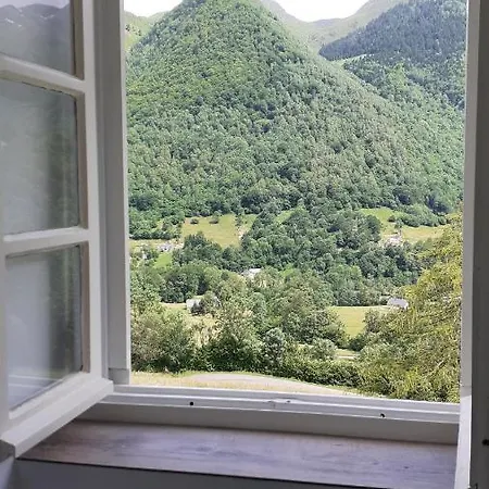 Habas Estaing Hautes Pyrenees Val D'azun