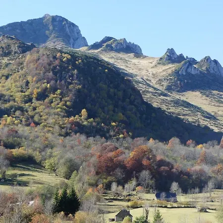 Habas Estaing Hautes Pyrenees Val D'azun * Estaing (Hautes-Pyrenees)