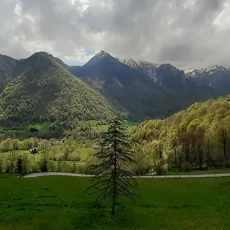 Appartement Habas Estaing Hautes Pyrenees Val D'azun Estaing (Hautes-Pyrenees)