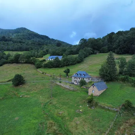 Habas Estaing Hautes Pyrénées Val D'azun * Estaing (Hautes-Pyrenees)